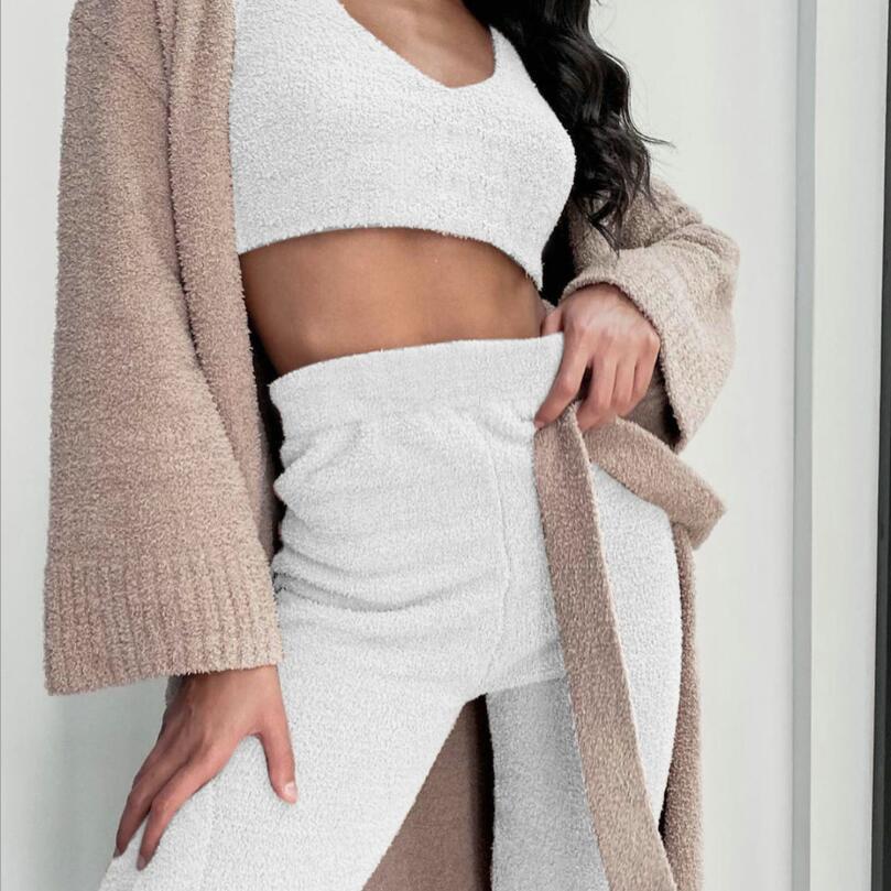3-Piece Women's Velvet Pajama Set – Chic &amp; Cozy Loungewear